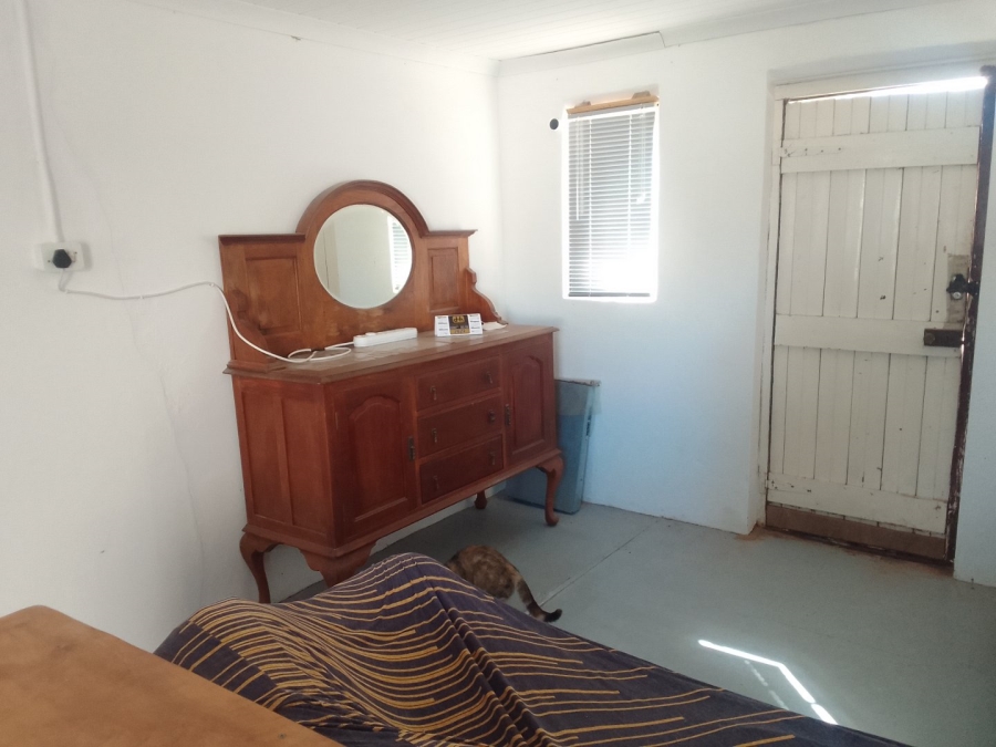 1 Bedroom Property for Sale in Redelinghuys Western Cape